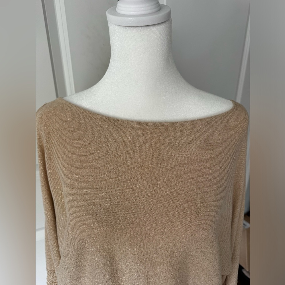 Cut out sleeves too -Size Large